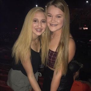 Meet your Posher, Hailey